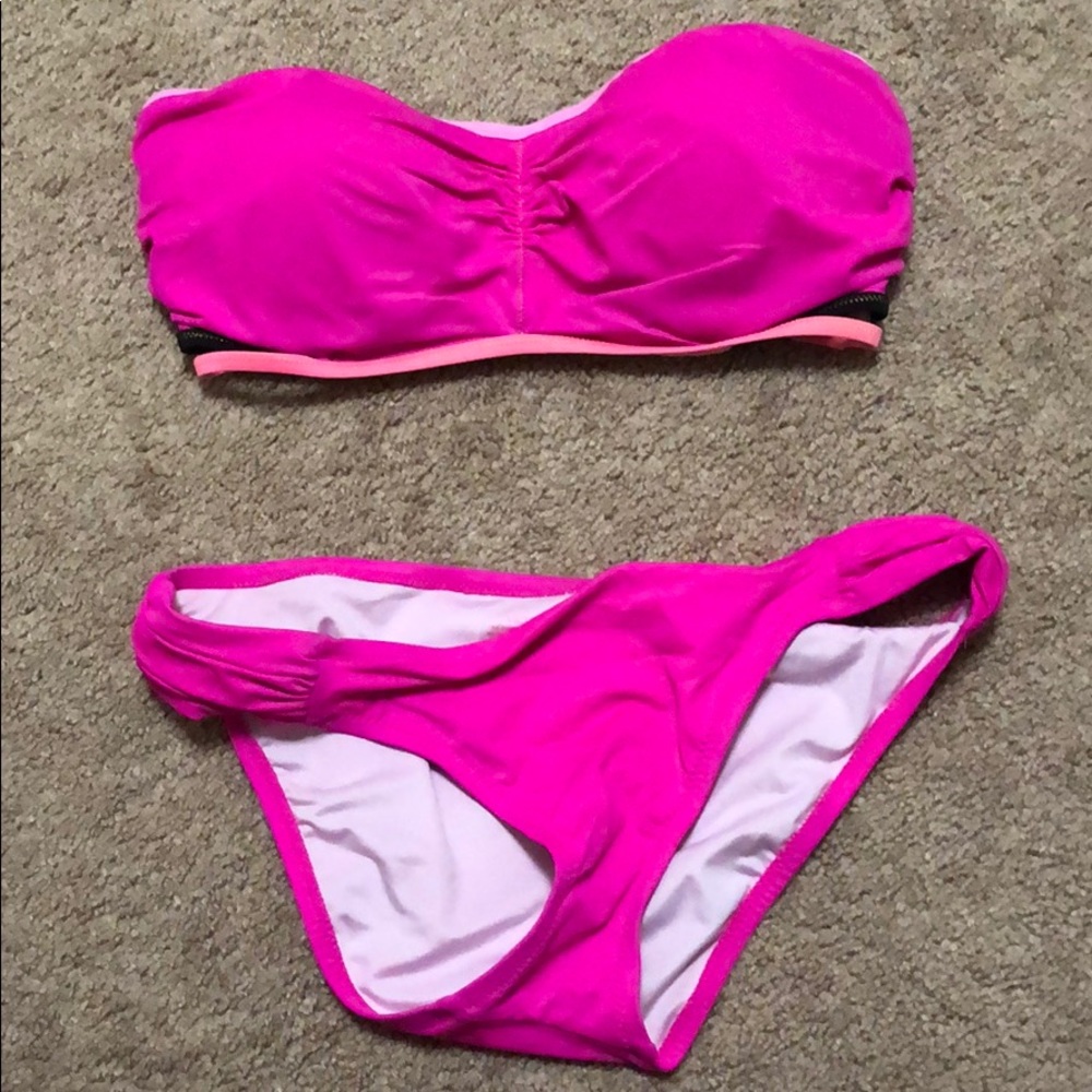 Swim suit